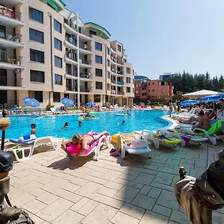 ❤wifi❤studio With Kitchen&balcony Pool View❤ye❤ Apartment